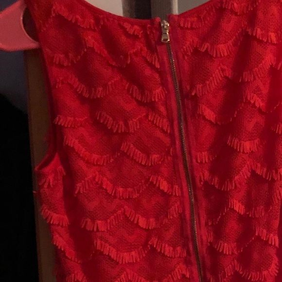 🚒 GUESS Red Frilled Dress 🚒 - Picture 3 of 3